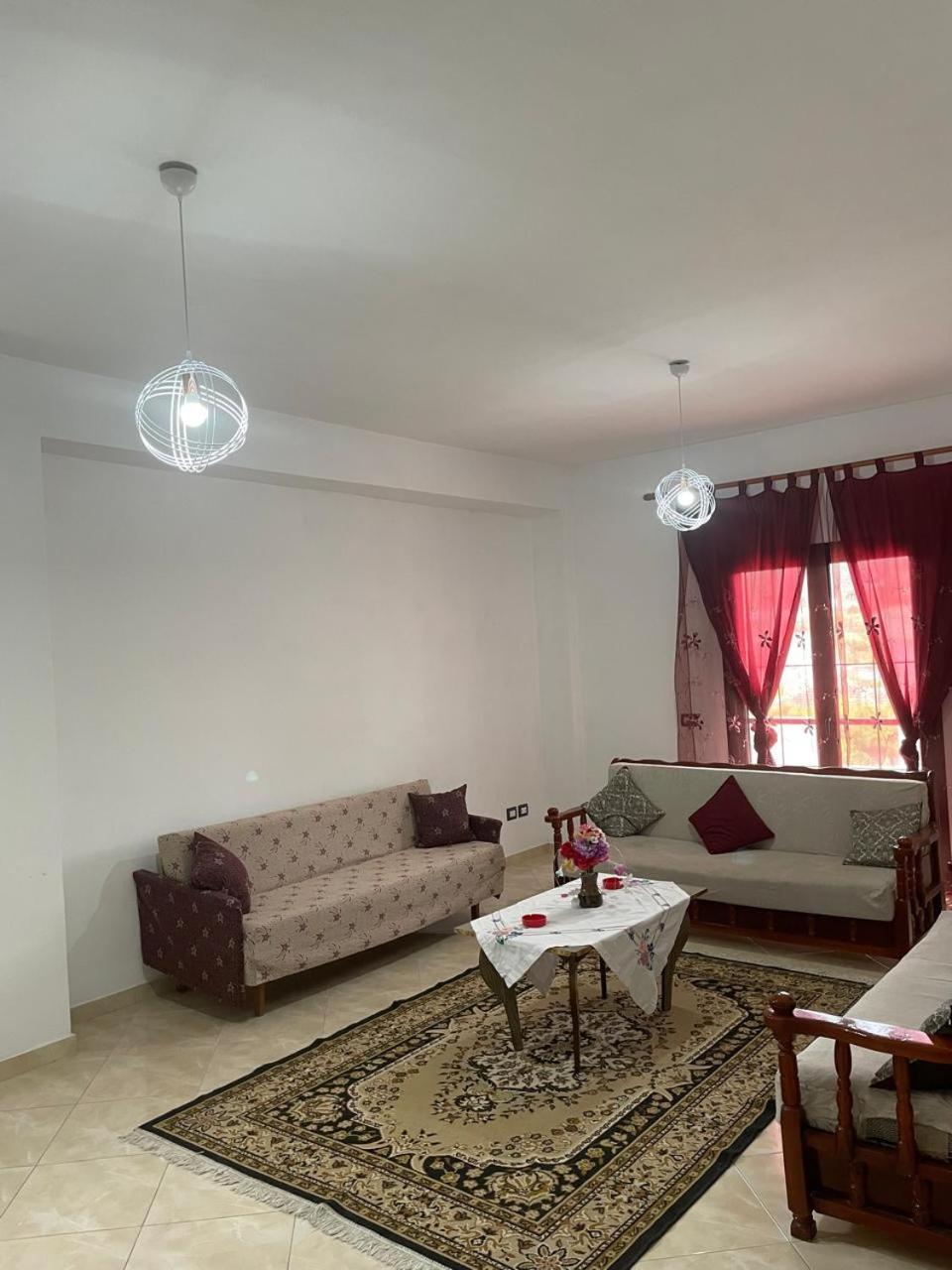 Casa Intera La Paghi Come Una Camera The Home With The Price Of A Room Dıraç Dış mekan fotoğraf